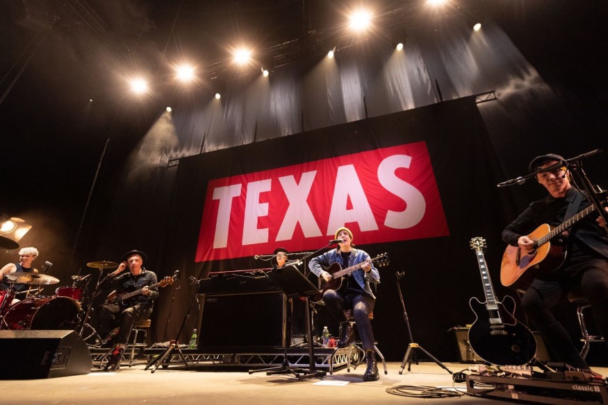 Texas : 35 ans de carrière en un best of